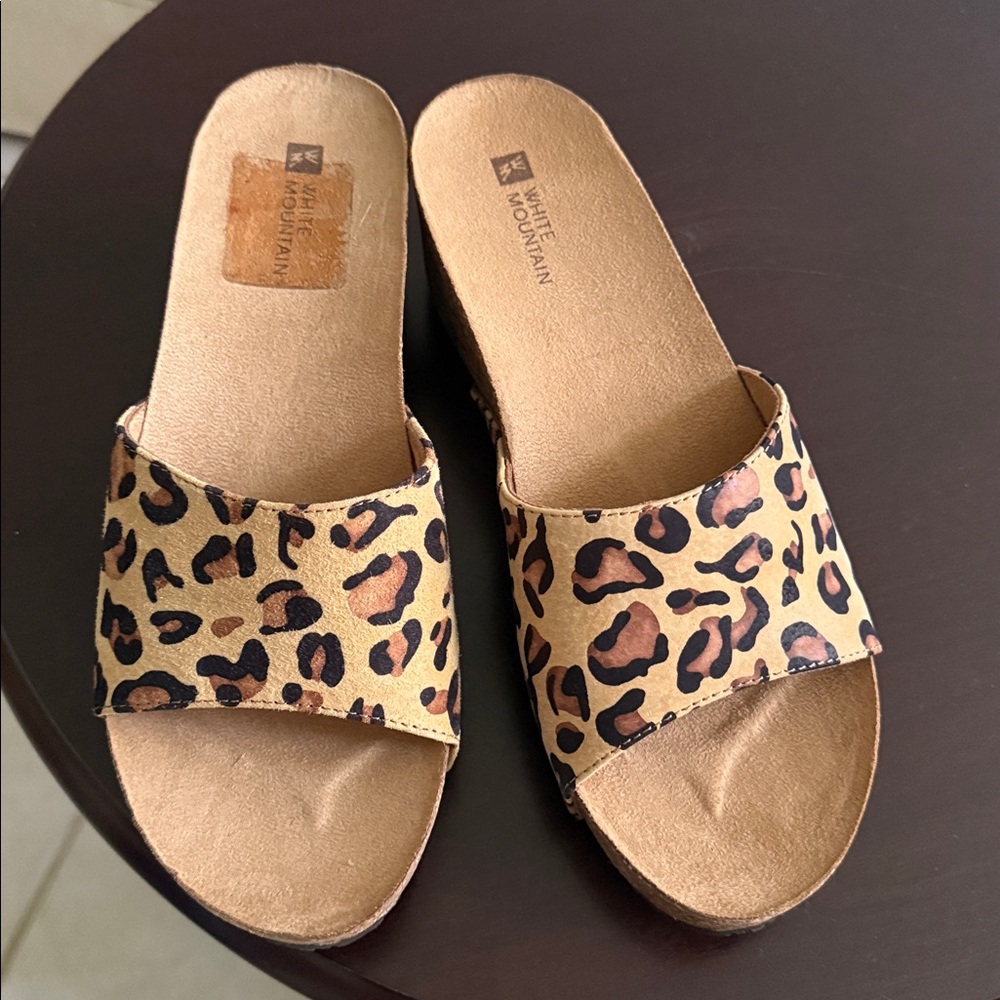 White Mountain Leopard Print Slide Sandals - Picture 2 of 5